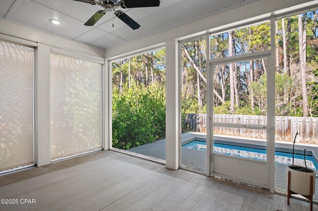 Foto del edificio - 298 Cobalt Ln