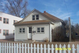 Building Photo - 1610 8th Ave