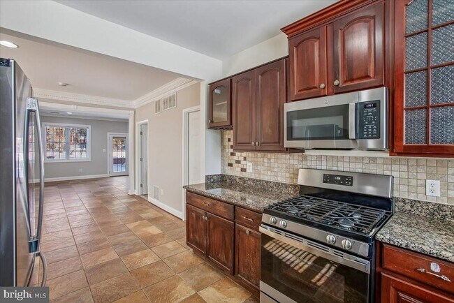 Foto del edificio - 7118 Vermillion Pl