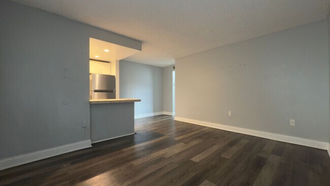 Foto del edificio - Bright 1 Bed Condo in North Miami Beach | No Minimum Credit