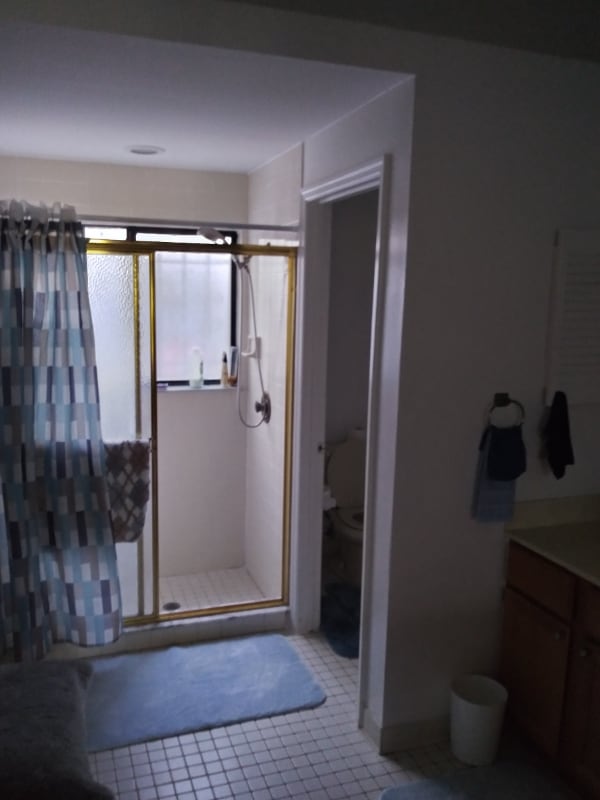 Building Photo - 5831 Plumtree Ct