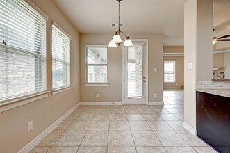 Building Photo - 5006 Ava Meadows Ln