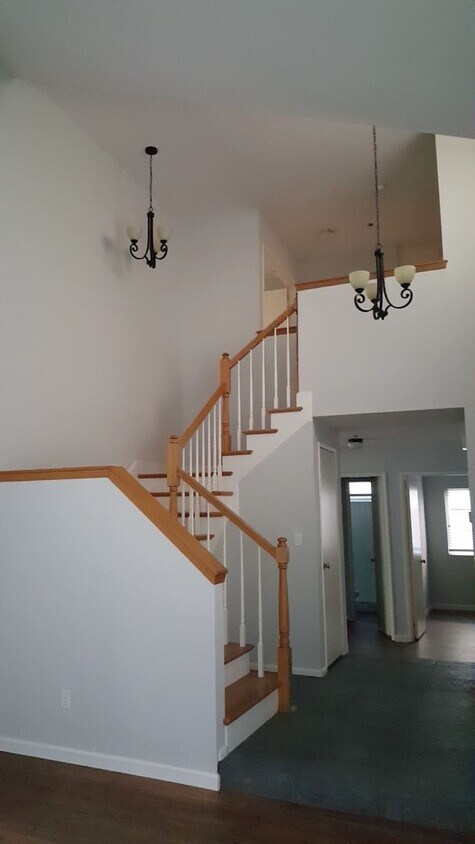 Foto del edificio - Rare Opportunity to live in the Arbors on ...