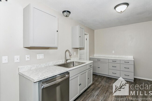 Foto del edificio - Updated 2 Bedroom Duplex - ANDOVER SCHOOLS!