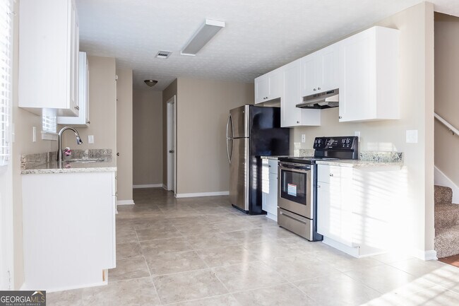 Foto del edificio - 1573 Keystone Dr