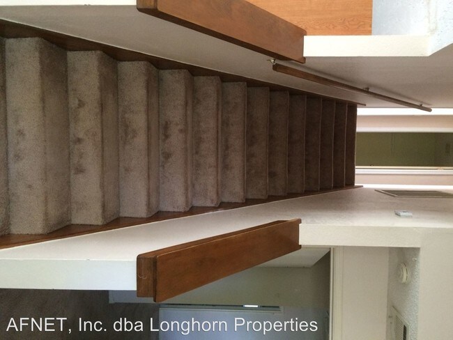 Building Photo - 4 br, 2 bath House - 2705 Willow Springs Rd