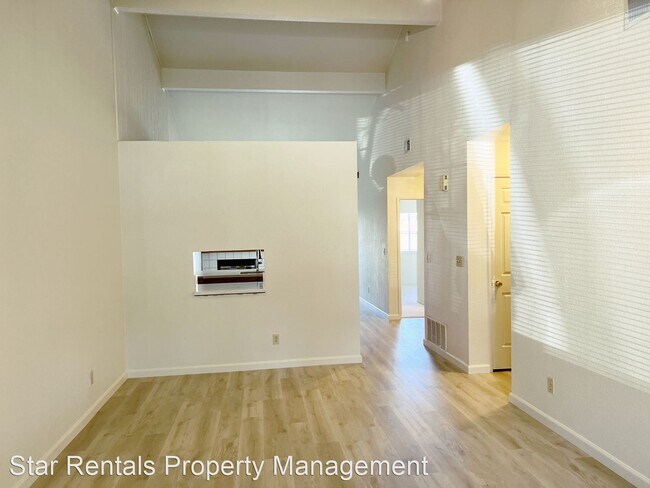 Building Photo - 2 br, 2 bath House - 821 NORTHAMPTON