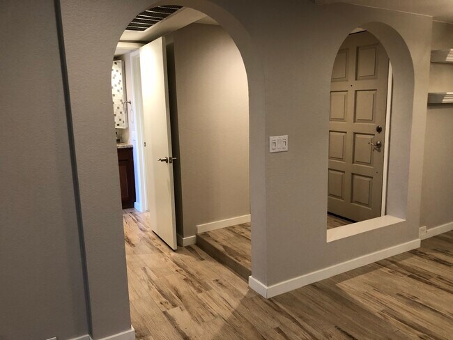 Entrance - 7557 N Dreamy Draw Dr