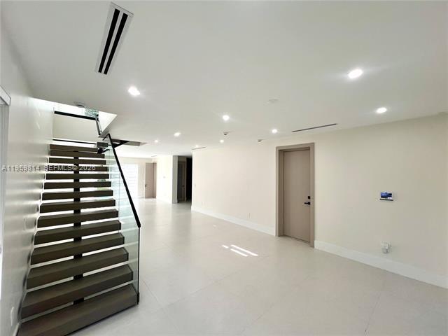 Foto del edificio - 7850 SW 67th Ave