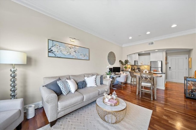 Photo - 2277 Peachtree Rd Apartment