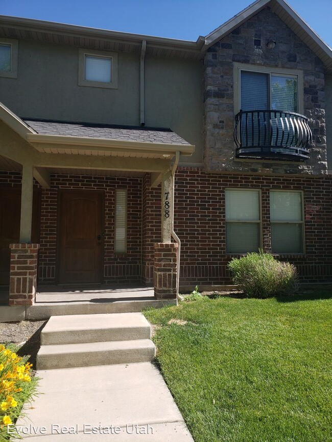 Building Photo - 3 br, 2.5 bath House - 788 W 225 S