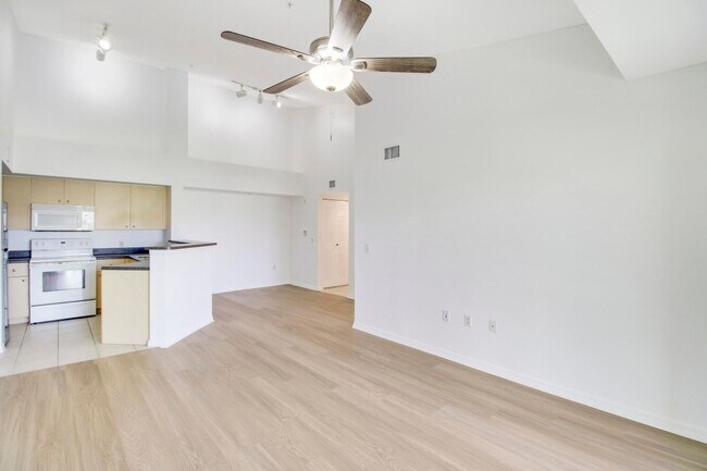 Building Photo - 4151 San Marino Blvd