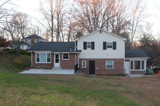 Foto del edificio - 14013 Gadsen Ct