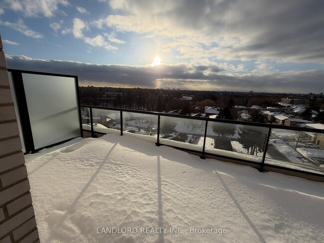 Photo du bâtiment - 3100 Keele St