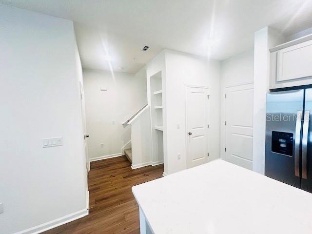 Foto del edificio - 11525 Straits Wy