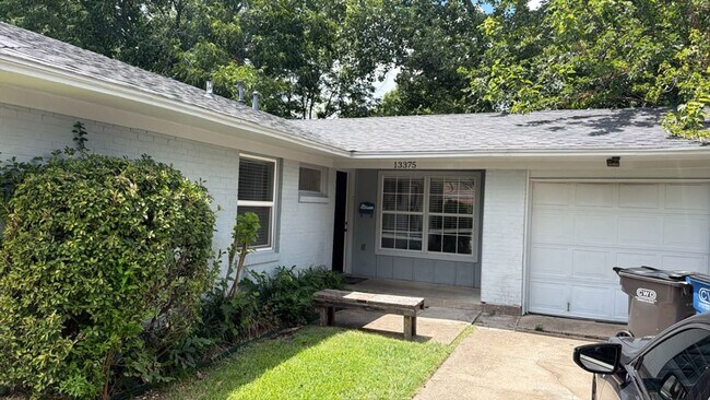 Photo - 13375 Glenside Dr (Farmers Branch, TX) House