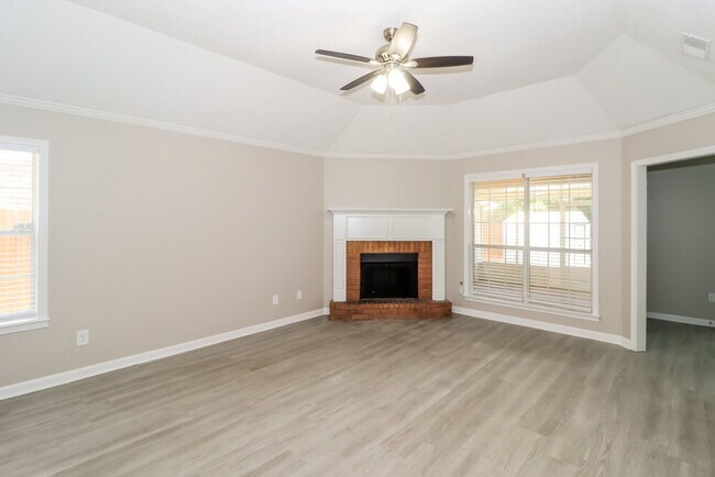 Building Photo - 7737 Wolfden Cir