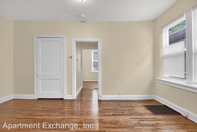 Foto del edificio - 7238 Lyndover Pl