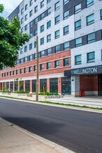 Building Photo - 1 Wellington St