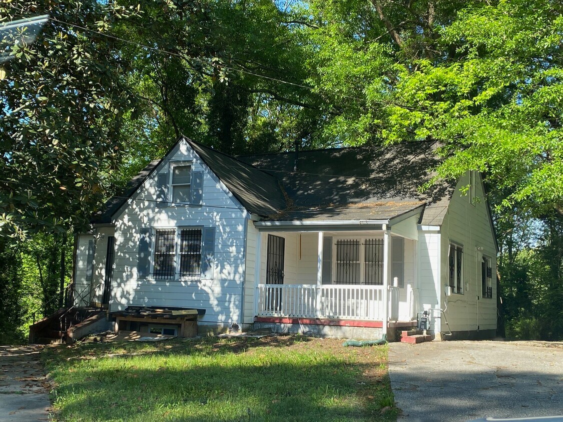 670 Alta Pl NW, Atlanta, GA 30318 House Rental in Atlanta, GA