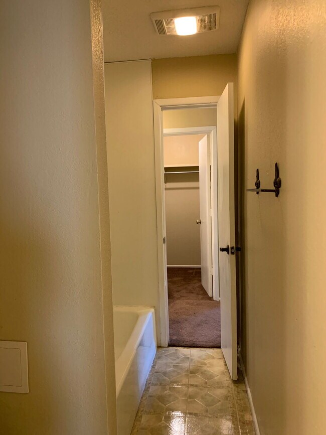 Foto del edificio - Cute duplex in NW Lubbock