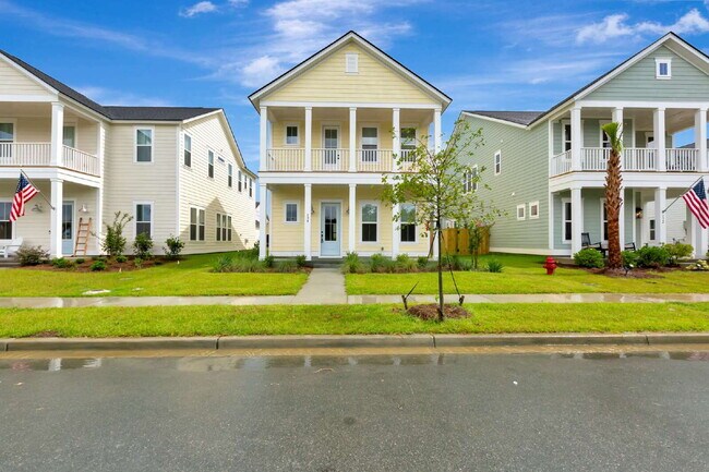 Foto del edificio - BRAND NEW CONSTRUCTION IN CARNES CROSSROADS - BE THE FIRST TO CALL IT HOME!