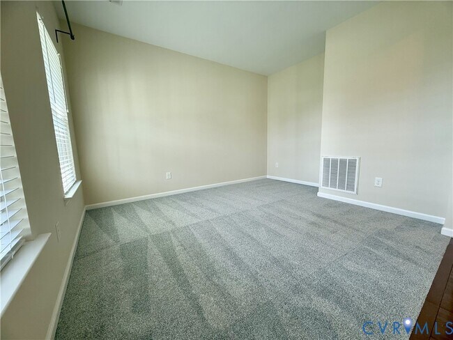 Foto del edificio - 12106 Rotunda Ln