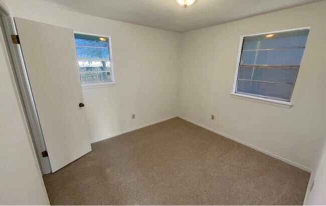 Foto del edificio - 7882 Cronus Ln