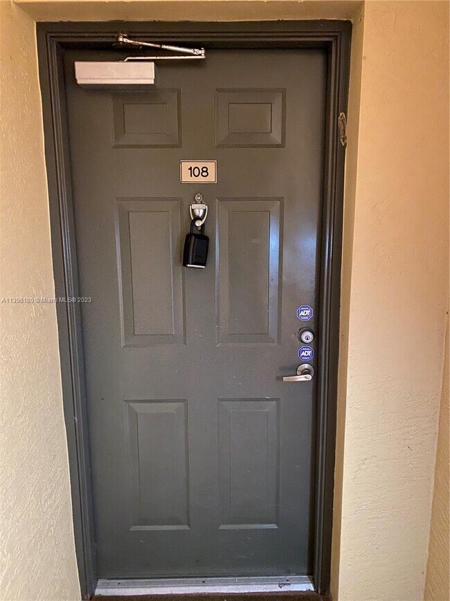 Foto del edificio - 6458 Emerald Dunes Dr
