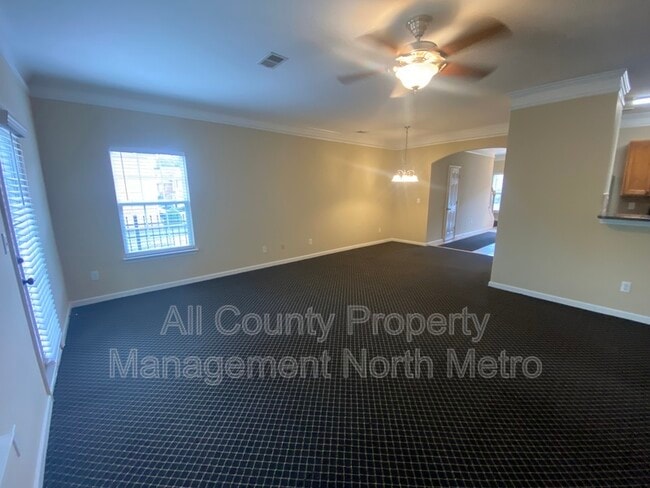 Building Photo - 9807 Alger Trce