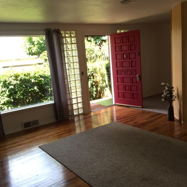 Photo - Greenwood Duplex Apartment