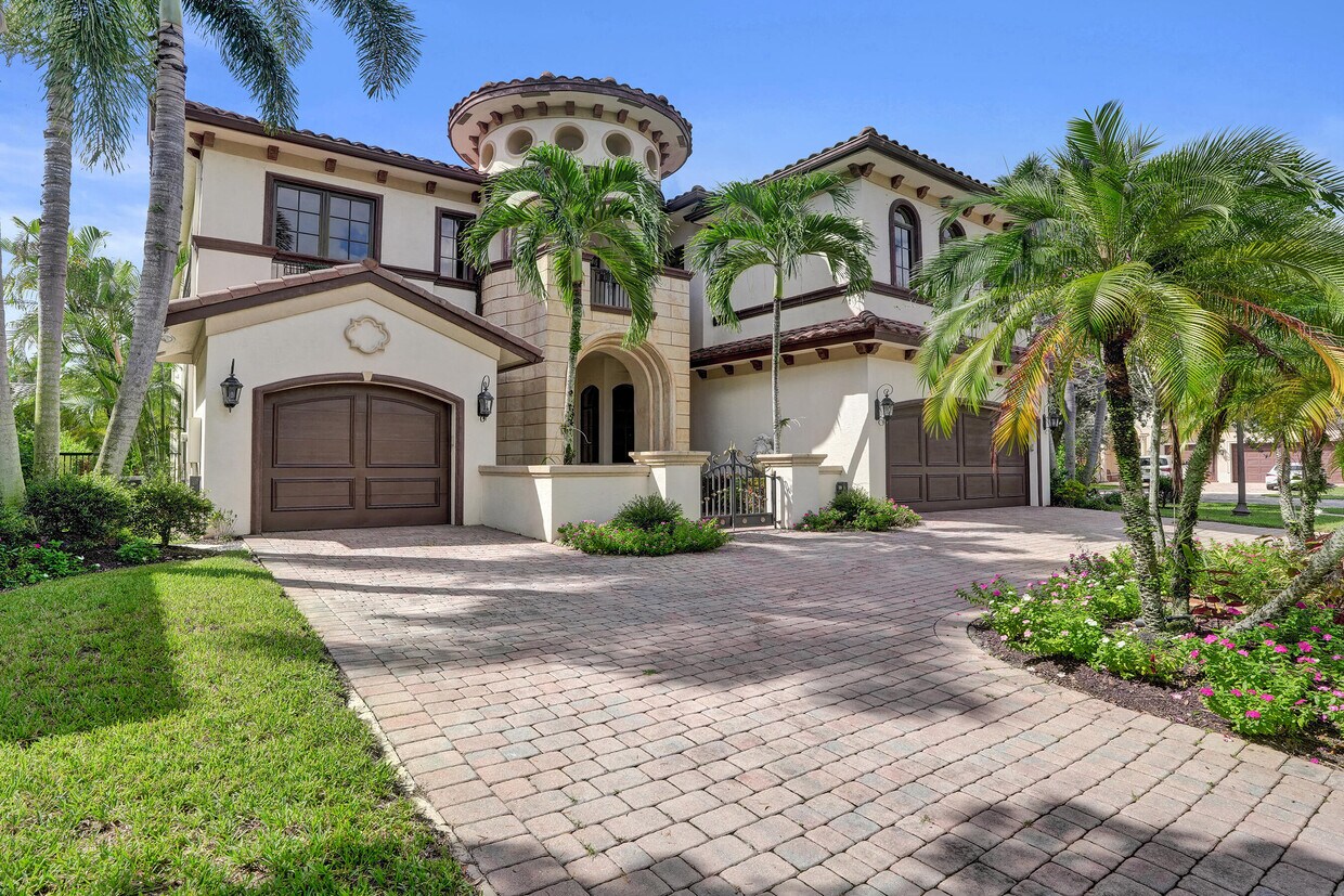 Primary Photo - 17682 Middlebrook Way