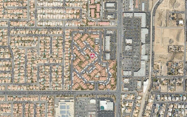 Foto del edificio - Downstairs 2 bedroom/2 bath condo unit.