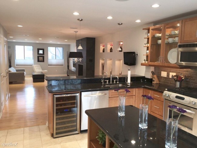 Foto del edificio - 1 br, 2 bath Apartment - 160 N 22nd St