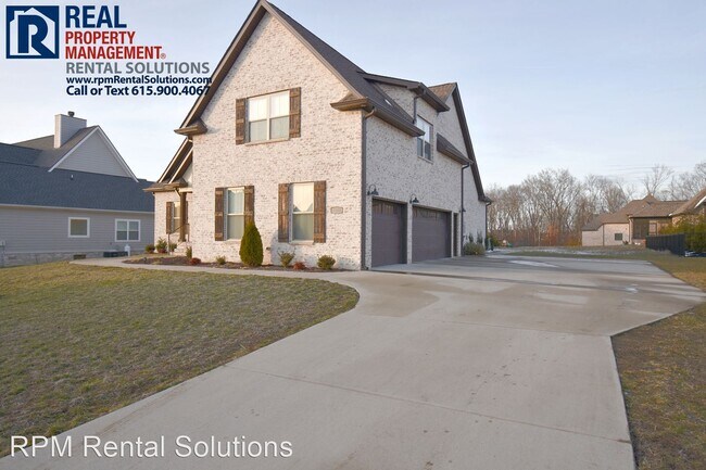 Foto del edificio - 4 br, 3.5 bath House - 7100 Pembrooke Farms
