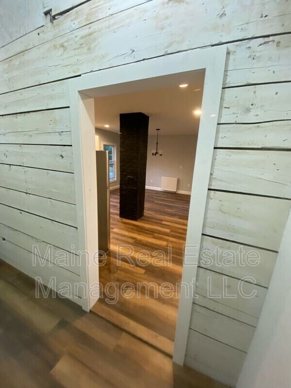 45 Holyoke St Unit Apt. B, Brewer, ME 04412 Condo for Rent in Brewer