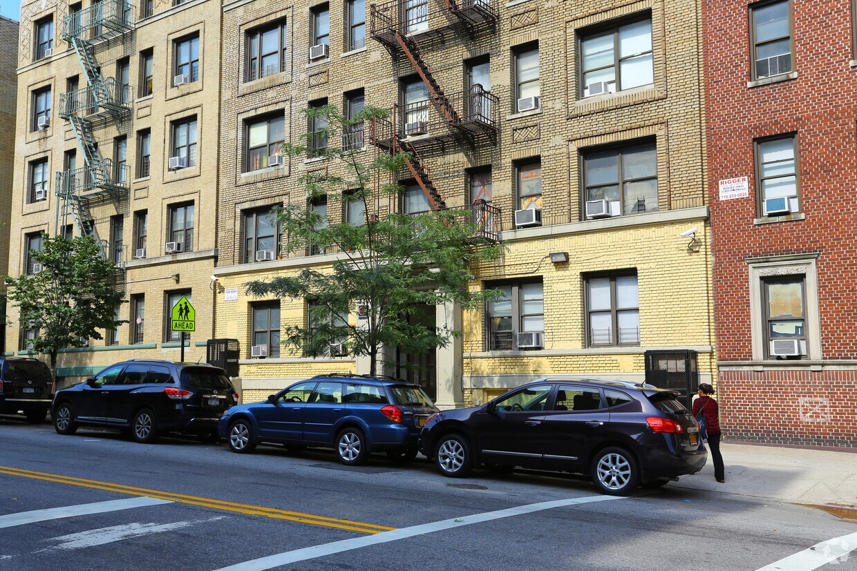 Foto del edificio - 256 Wadsworth Ave