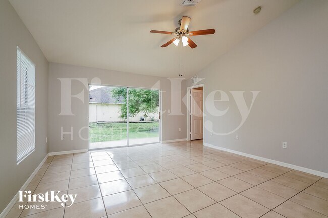 Foto del edificio - 317 Melissa Dr