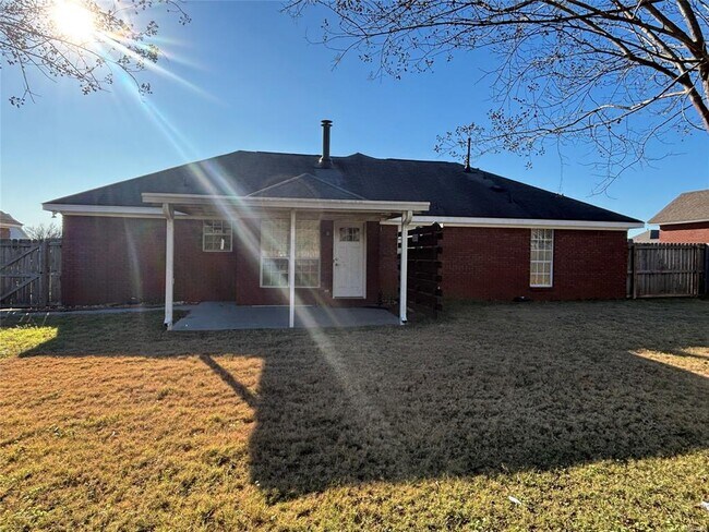 Foto del edificio - 1968 Calumet Pkwy