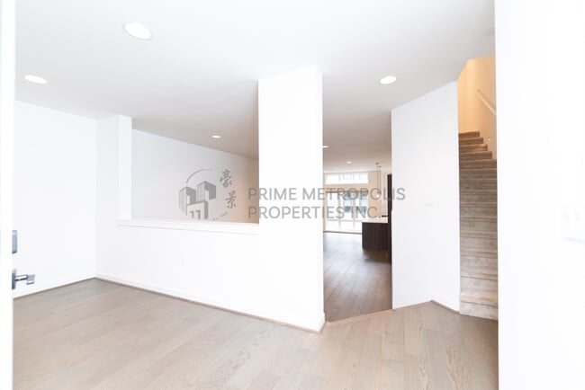 Building Photo - 182 107th Ct SE