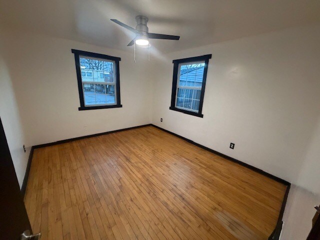 Foto del edificio - 1465 W 7th Ave