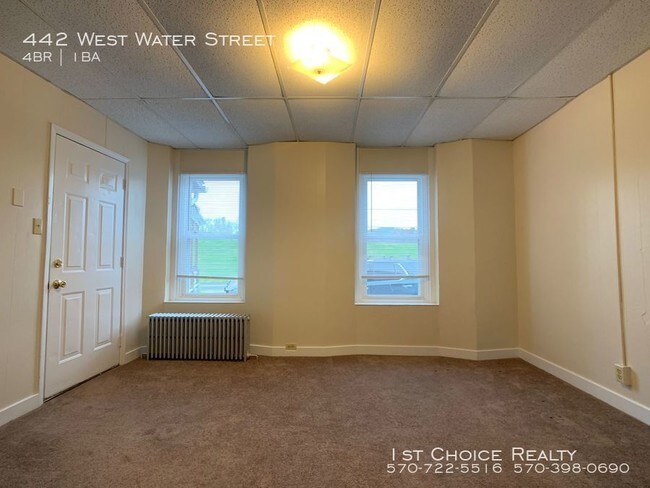 Building Photo - 442 W Water St