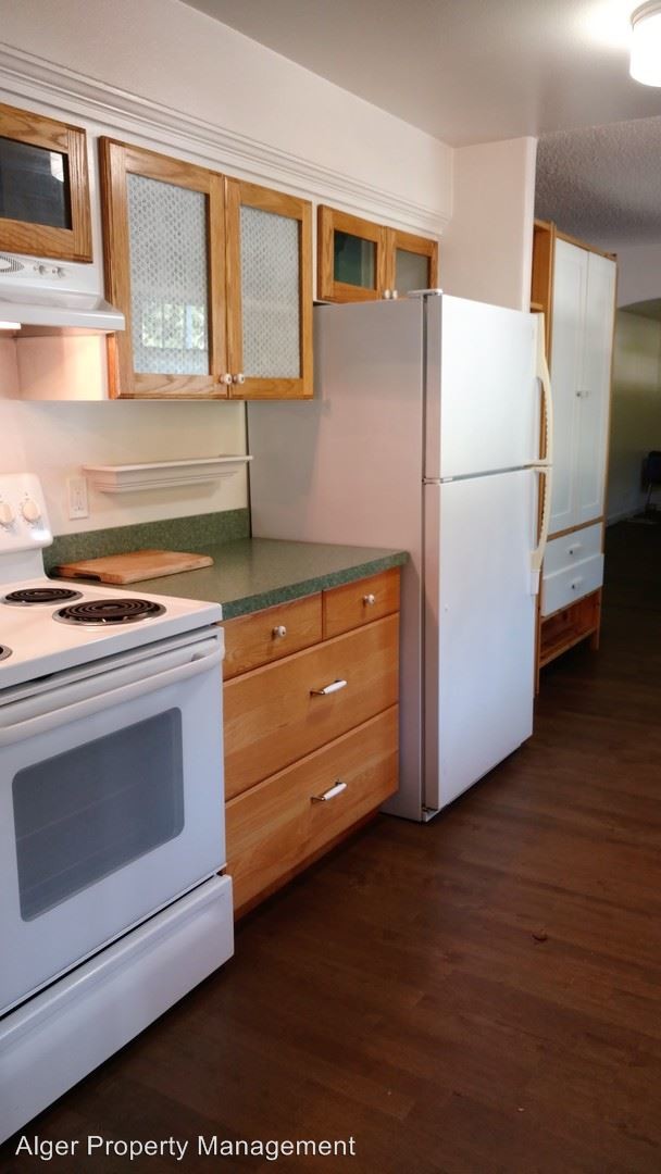 Foto del edificio - 3 br, 1 bath House - 3370 NE Melody Ln