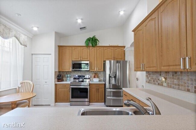 Building Photo - 3 br, 2 bath House - 9983 Torino Dr