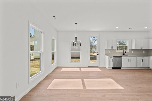 Building Photo - 101 Carroll Cir