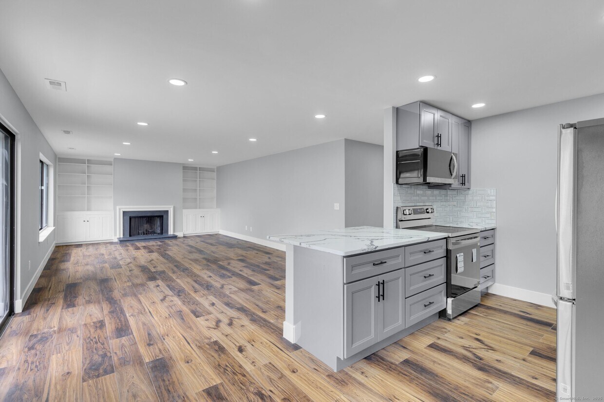 Foto principal - 52 Hills Ln