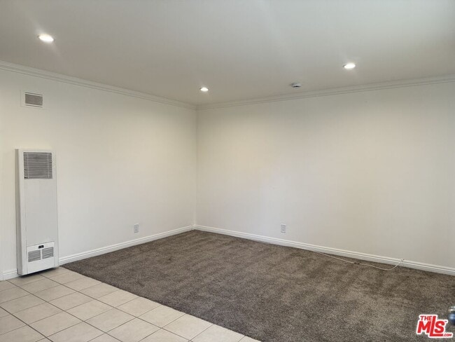 Foto del edificio - 2400 Vanderbilt Ln