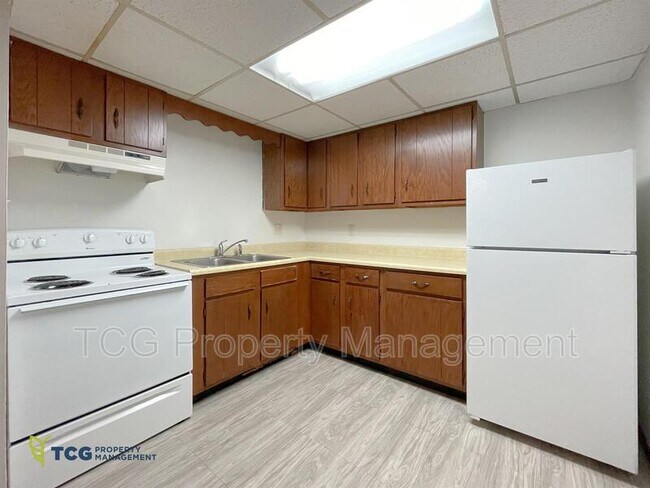 Foto del edificio - 2404 Marquette Rd