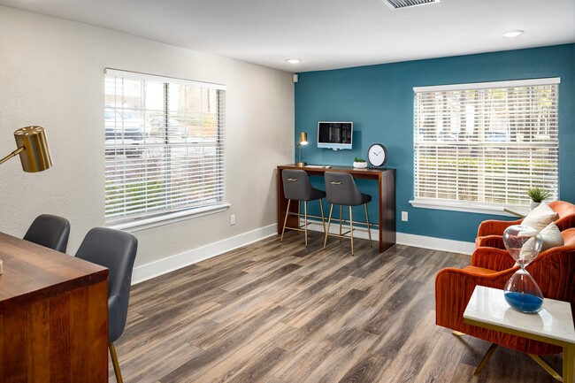 Building Photo - The Mark at Riverdale