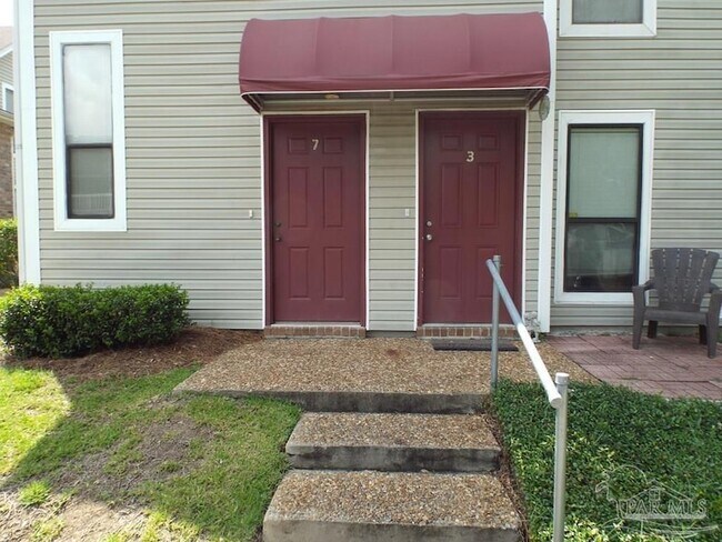 Foto del edificio - 7171 N 9th Ave